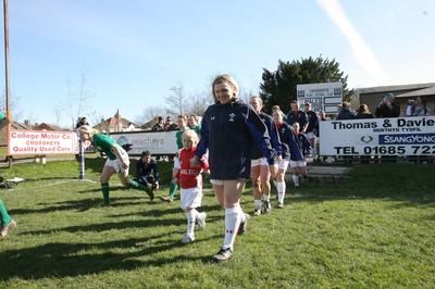 13.03.11 Wales Women v Ireland Women ...  