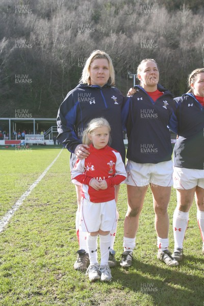 13.03.11 Wales Women v Ireland Women ...  