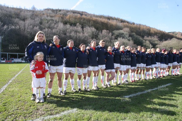 13.03.11 Wales Women v Ireland Women ...  