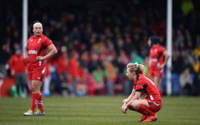 150315 - Wales Women v Ireland Women - RBS Womens 6 Nations 2015 -Elinor Snowsill of Wales