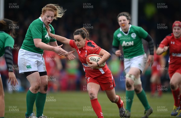 150315 - Wales Women v Ireland Women - RBS Womens 6 Nations 2015 -Amy Day of Wales