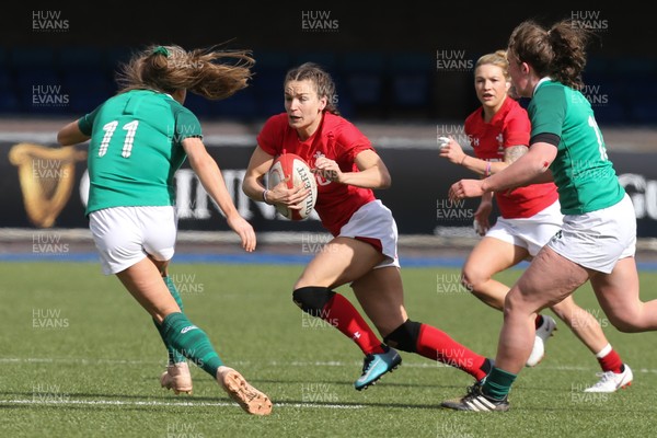 170319 - Wales v Ireland, Women's Six Nations 2019 - Jasmine Joyce of Wales takes on Beibhinn Parsons of Ireland