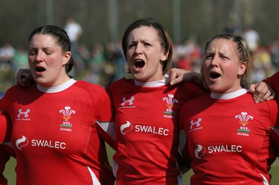 21.03.09 Wales vs. Ireland. Women's 6 Nations. (L-R) Hannah Roberts, Rachel Poolman & Rhian Bowden. 