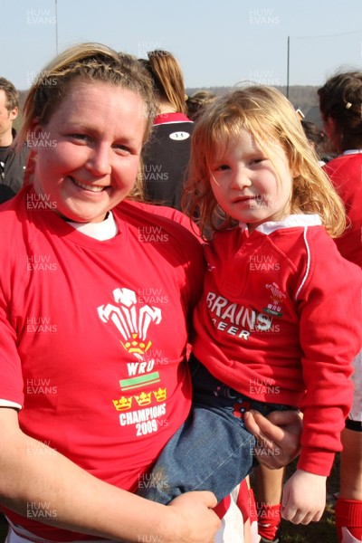 21.03.09 Wales vs. Ireland. Women's 6 Nations. The Wales Women's 6 Nations squad celebrate their first ever triple Crown. 
