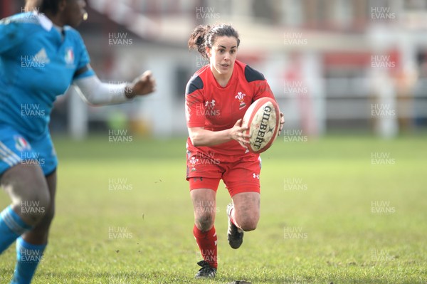 020214 - Wales Women v Italy  Women - RBS Women's Six Nations 2014 -Amy Day of Wales