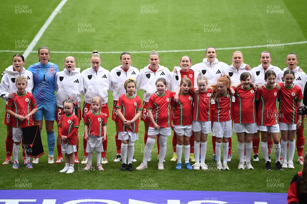 030625 - Wales Women v Italy Women - UEFA Women's Nations League - Wales anthem