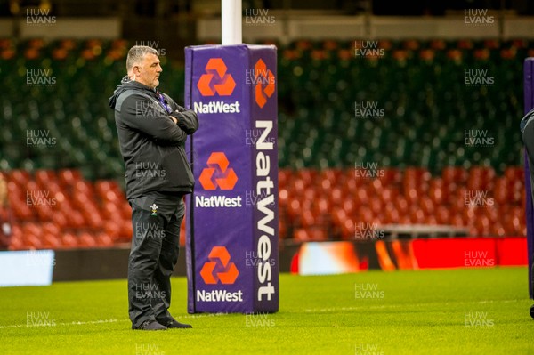110318 - Wales Women v Italy Women, Nat West 6 Nations Championship -  Team coach Rowland Phillips looks on ahead of Kick off 