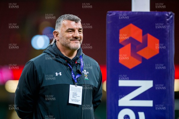 110318 - Wales Women v Italy Women, Nat West 6 Nations Championship -  Team coach Rowland Phillips looks on ahead of Kick off 