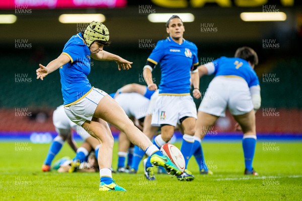 110318 - Wales Women v Italy Women, Nat West 6 Nations Championship - Beatrice Rignoni of Italy kicks the ball forward