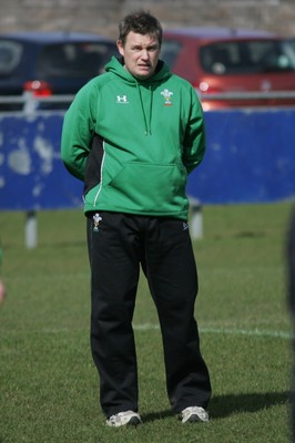 21.03.10 Wales v Italy - Womens' 6 Nations Championship - Wales coach Jason Lewis. 