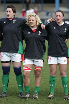 21.03.10 Wales v Italy - Womens' 6 Nations Championship - Wales' Lisa Newton. 