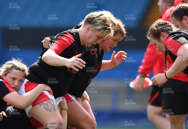 300422 - Wales Women v Italy Women - TikTok Women's Six Nations - Donna Rose of Wales during the warm up