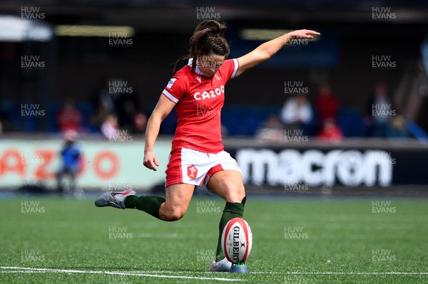300422 - Wales Women v Italy Women - TikTok Women's Six Nations - Robyn Wilkins of Wales kicks at goal