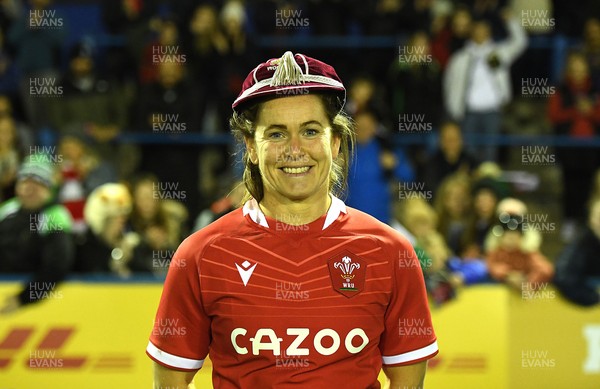 071121 - Wales Women v Japan Women - Autumn Internationals - Kat Evans of Wales with her first cap