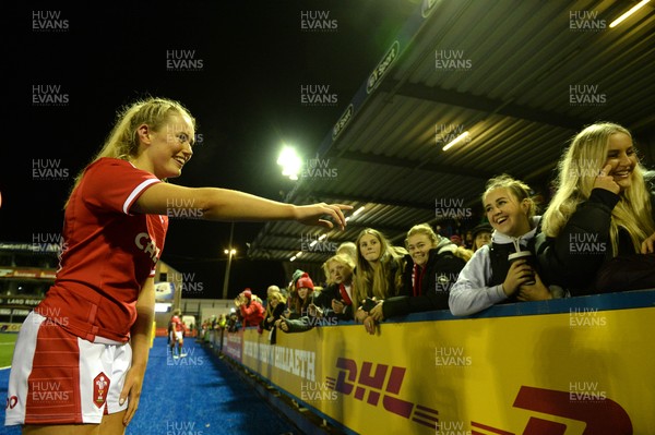 071121 - Wales Women v Japan Women - Autumn Internationals - Megan Webb of Wales at the end of the game
