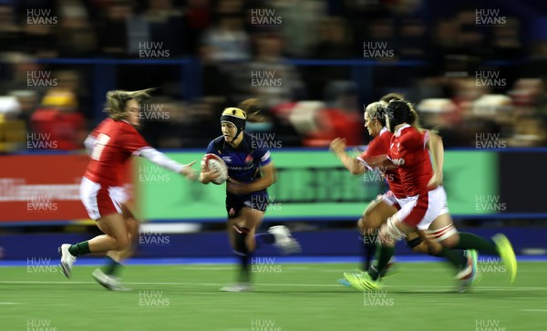 071121 - Wales Women v Japan Women - Autumn international - Mana Furuta of Japan makes a break