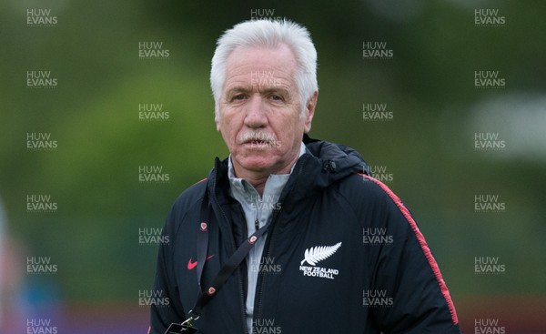 040619 - Wales v New Zealand, Women's International Challenge Match - New Zealand Women's head coach Tom Sermanni