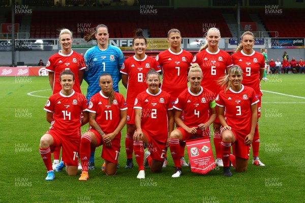 030919 - Wales v Northern Ireland - European Women's Championship - Group Stage -  Players of Wales line up before kick off 