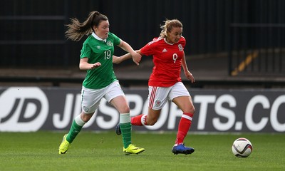 190816 - Wales Women v Republic of Ireland, Friendly Challenge - Kayleigh Green of Wales is challenged by Niamh Prior of Ireland in the box