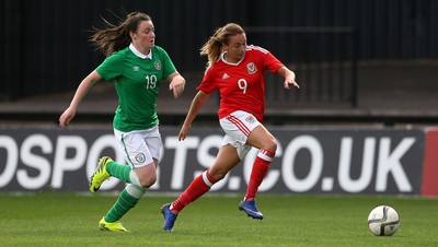 190816 - Wales Women v Republic of Ireland, Friendly Challenge - Kayleigh Green of Wales is challenged by Niamh Prior of Ireland in the box