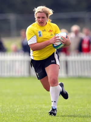 Huw Evans Agency 2010 - Wales Catrin Edwards Wales v South Africa  - Women's  Rugby World Cup - (9th Place Play-Off)Surrey Sports Park - 05/09/2010 - All rights reserved