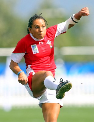 Huw Evans Agency 2010 - Non Evans Wales v South Africa  - Women's  Rugby World Cup - Surrey Sports Park - 24/08/2010 - All rights reserved