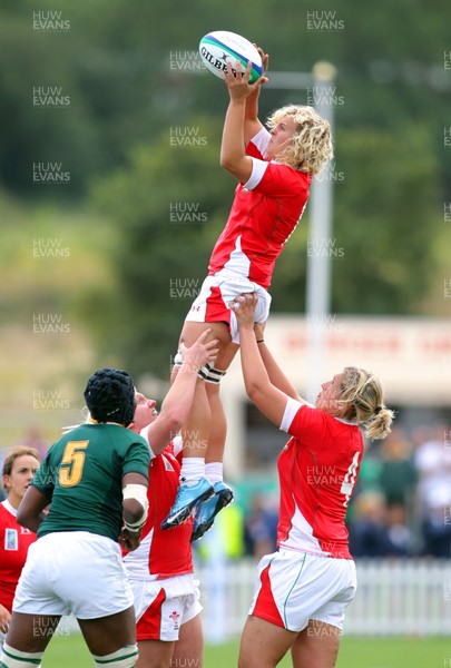 Huw Evans Agency 2010 - Lisa Newton  takes lineout ball Wales v South Africa  - Women's  Rugby World Cup - Surrey Sports Park - 24/08/2010 - All rights reserved
