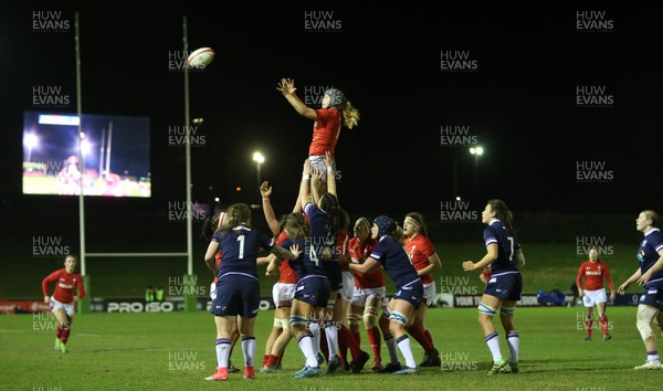 020218 - Wales U20s v Scotland U20s - Natwest 6 Nations - Beth Lewis of Wales wins the line out