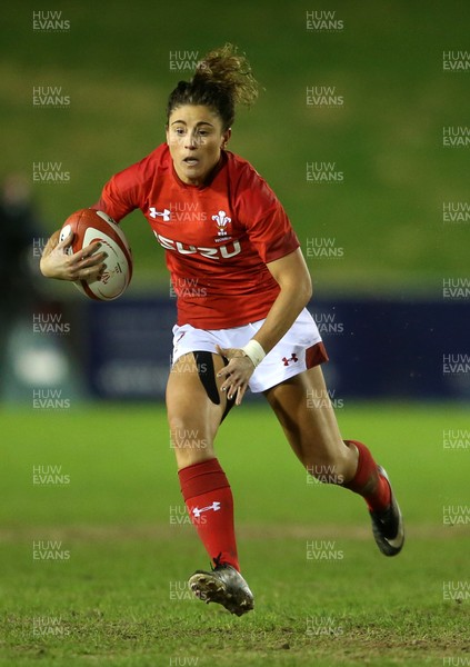 020218 - Wales U20s v Scotland U20s - Natwest 6 Nations - Jess Kavanagh Williams of Wales