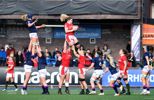 020422 - Wales Women v Scotland Women - TikTok Women’s Six Nations - Gwen Crabb of Wales takes line out ball