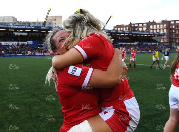 020422 - Wales Women v Scotland Women - TikTok Women’s Six Nations - Kelsey Jones and Alex Callender of Wales celebrate at the end of the game