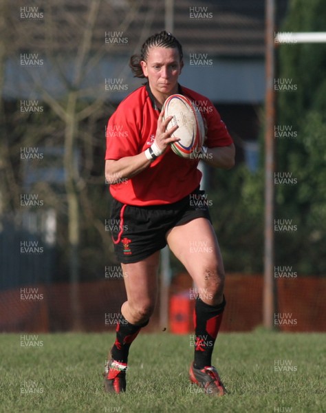 02.02.08 The Women's 6 Nations. Walesvs. Scotland. Taffs Well RFC, Cardiff, Wales.  Clare Flowers in possession for Wales.  