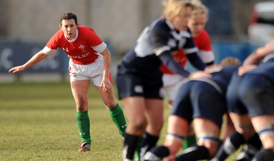 14.02.10 - Wales Women v Scotland Women- Womens Six Nations 2010 - Awen Thomas of Wales. 