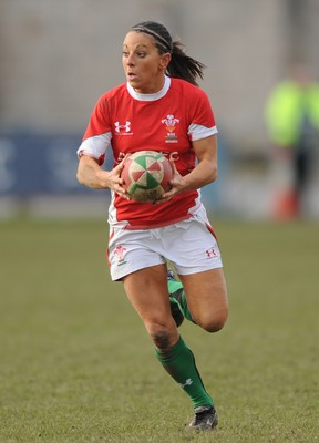 14.02.10 - Wales Women v Scotland Women- Womens Six Nations 2010 - Non Evans of Wales. 
