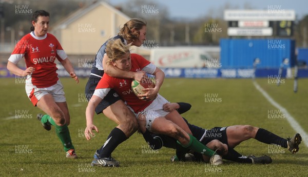 14.02.10 - Wales Women v Scotland Women- Womens Six Nations 2010 - Aimee Young of Wales. 