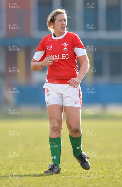 14.02.10 - Wales Women v Scotland Women- Womens Six Nations 2010 - Gemma Hallett of Wales. 