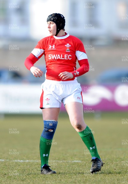 14.02.10 - Wales Women v Scotland Women- Womens Six Nations 2010 - Louise Horgan of Wales. 