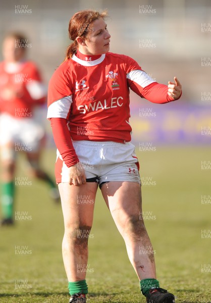 14.02.10 - Wales Women v Scotland Women- Womens Six Nations 2010 - Jenny Davies of Wales. 