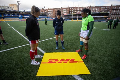 131121 - Wales Women v South Africa Women - Autumn Internationals - Coin toss