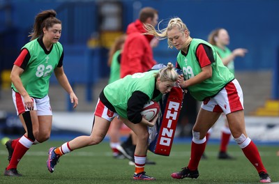 131121 - Wales Women v South Africa Women - Autumn Internationals - Keira Bevan of Wales during the warm up