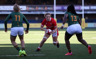 131121 - Wales Women v South Africa Women - Autumn Internationals - Alisha Butchers of Wales