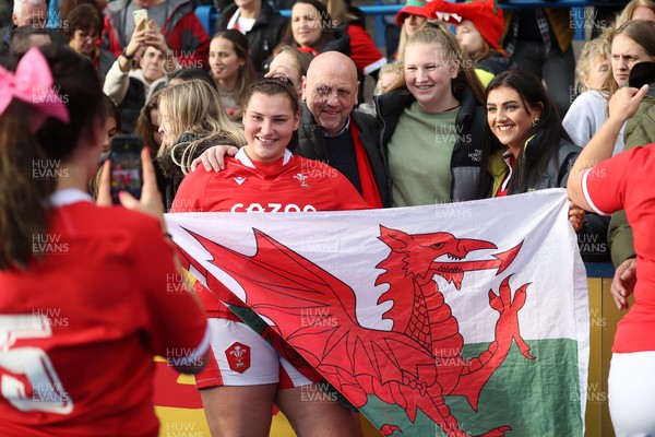 131121 - Wales Women v South Africa Women - Autumn Internationals - Gwenllian Pyrs of Wales