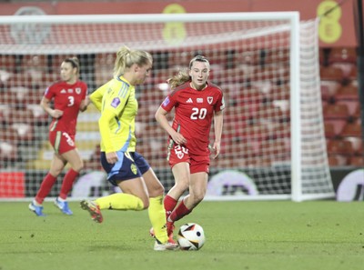 250225 - Wales v Sweden - UEFA Women's Nations League - Carrie Jones of Wales in action