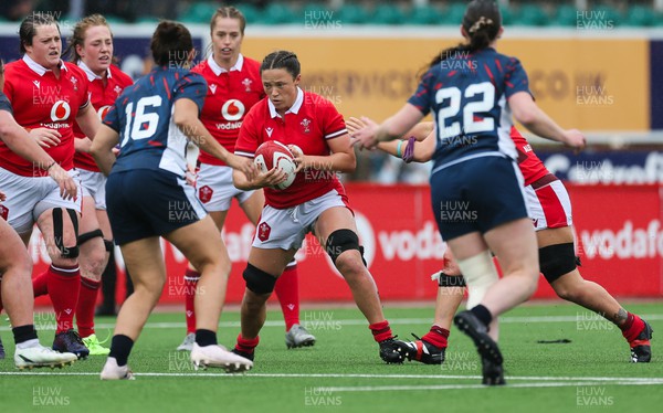 300923 - Wales Women v USA Women, International Test Match - Alisha Butchers of Wales looks to attack