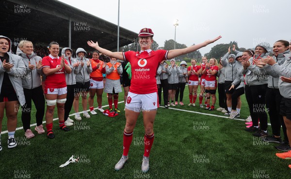 300923 - Wales Women v USA Women, International Test Match - Carys Cox of Wales is presented with her first cap at the end of the match