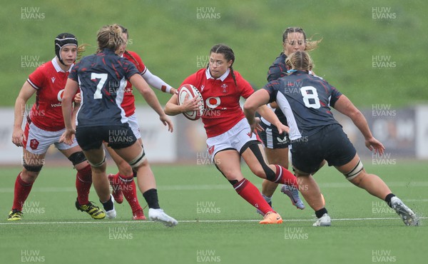 300923 - Wales Women v USA Women, International Test Match - Robyn Wilkins of Wales charges forward