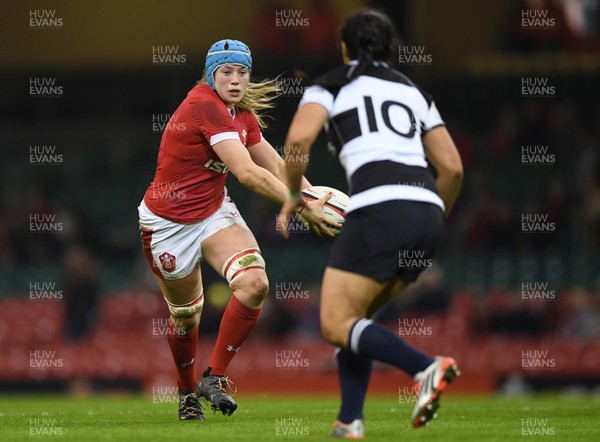 301119 - Wales Women v Barbarians Women - International Rugby - Gwen Crabb of Wales takes on Ruahaei Demant of Barbarians