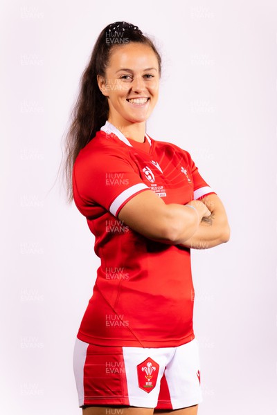 130922 - Wales Women World Cup Squad Portraits - Ffion Lewis