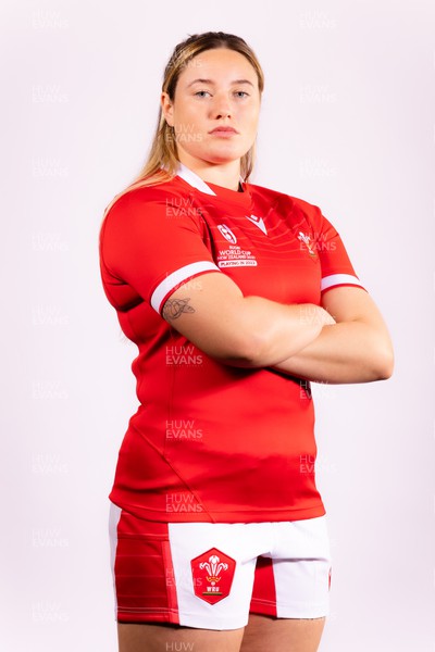 130922 - Wales Women World Cup Squad Portraits - Gwen Crabb