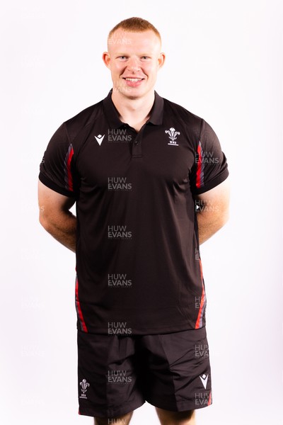 130922 - Wales Women World Cup Squad Portraits - Jamie Cox